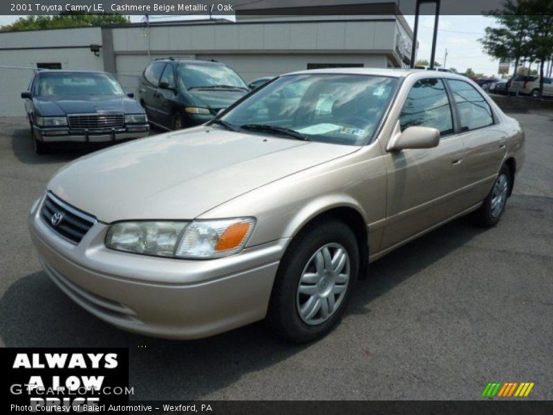 Cashmere Beige Metallic / Oak 2001 Toyota Camry LE