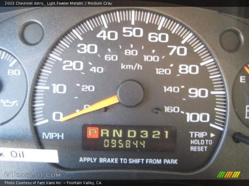 Light Pewter Metallic / Medium Gray 2003 Chevrolet Astro