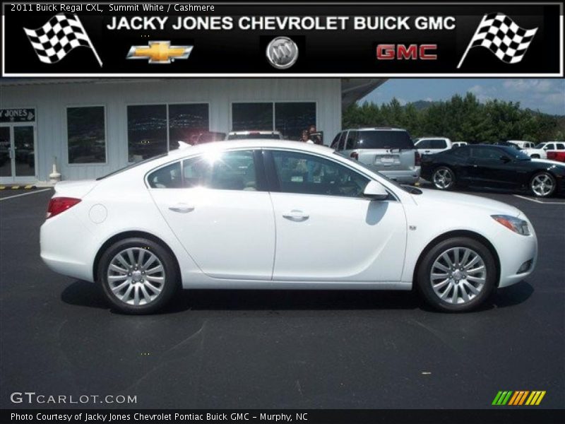 Summit White / Cashmere 2011 Buick Regal CXL