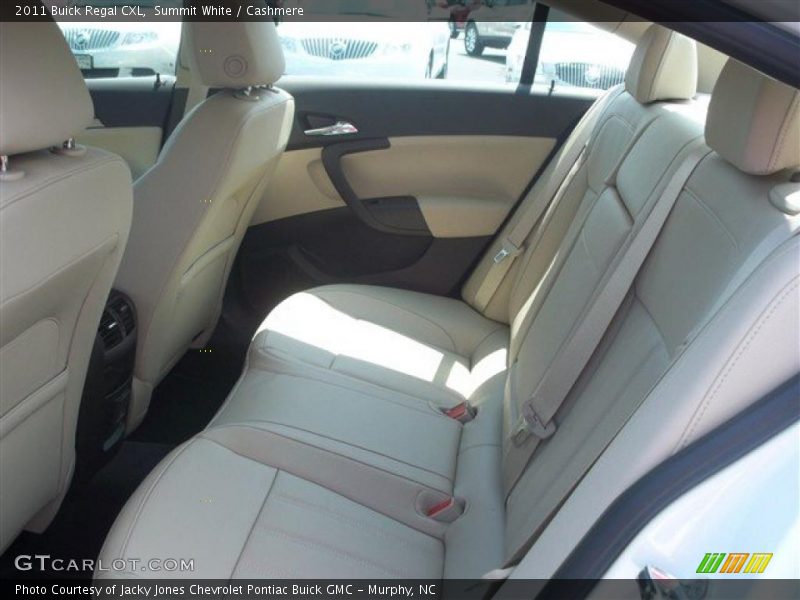 Summit White / Cashmere 2011 Buick Regal CXL