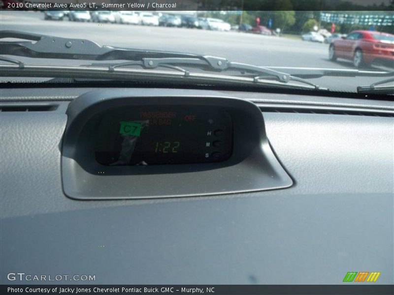 Summer Yellow / Charcoal 2010 Chevrolet Aveo Aveo5 LT
