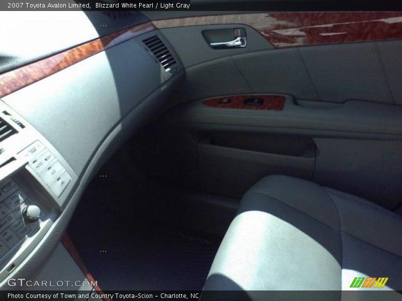 Blizzard White Pearl / Light Gray 2007 Toyota Avalon Limited