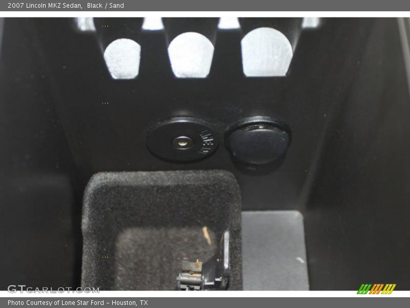 Black / Sand 2007 Lincoln MKZ Sedan