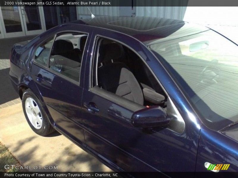 Atlantic Blue Pearl / Black 2000 Volkswagen Jetta GLS Sedan