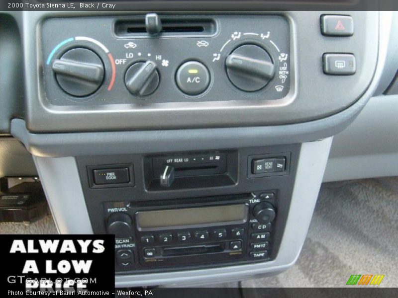 Black / Gray 2000 Toyota Sienna LE