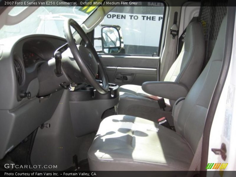 Oxford White / Medium Flint Grey 2007 Ford E Series Van E250 Commercial