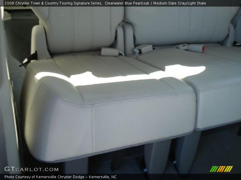Clearwater Blue Pearlcoat / Medium Slate Gray/Light Shale 2008 Chrysler Town & Country Touring Signature Series
