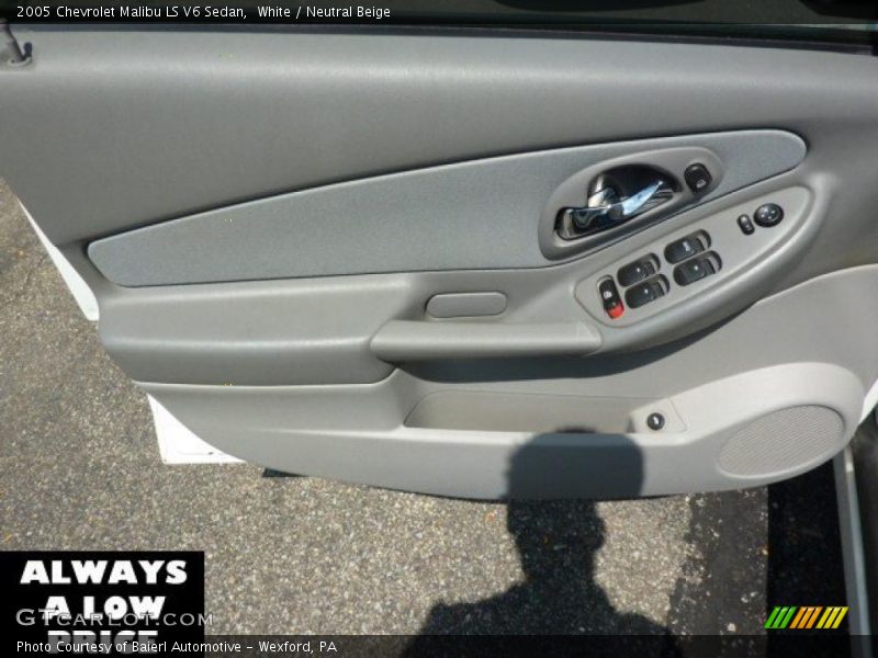 White / Neutral Beige 2005 Chevrolet Malibu LS V6 Sedan