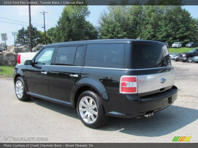 Tuxedo Black / Charcoal Black 2010 Ford Flex Limited