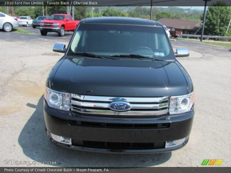 Tuxedo Black / Charcoal Black 2010 Ford Flex Limited