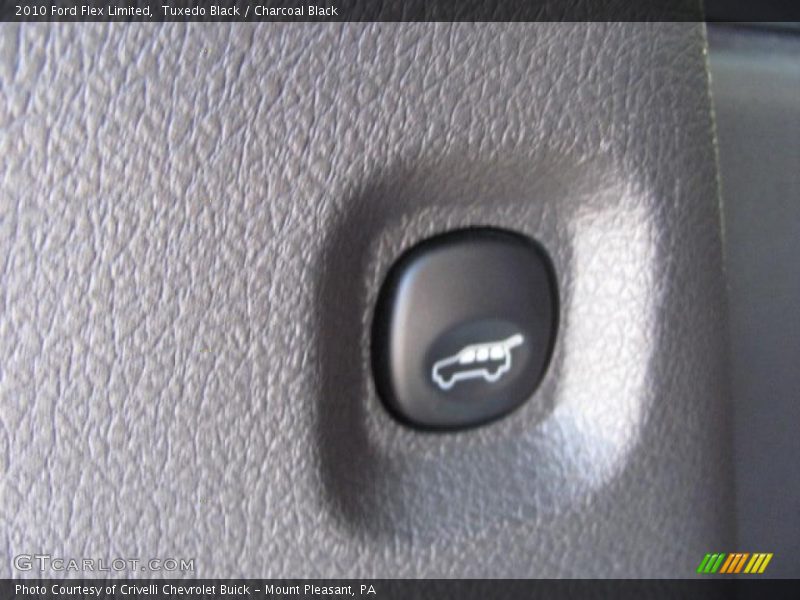 Tuxedo Black / Charcoal Black 2010 Ford Flex Limited