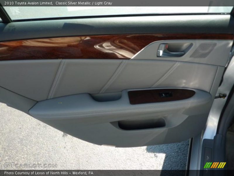 Classic Silver Metallic / Light Gray 2010 Toyota Avalon Limited