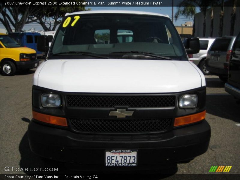 Summit White / Medium Pewter 2007 Chevrolet Express 2500 Extended Commercial Van