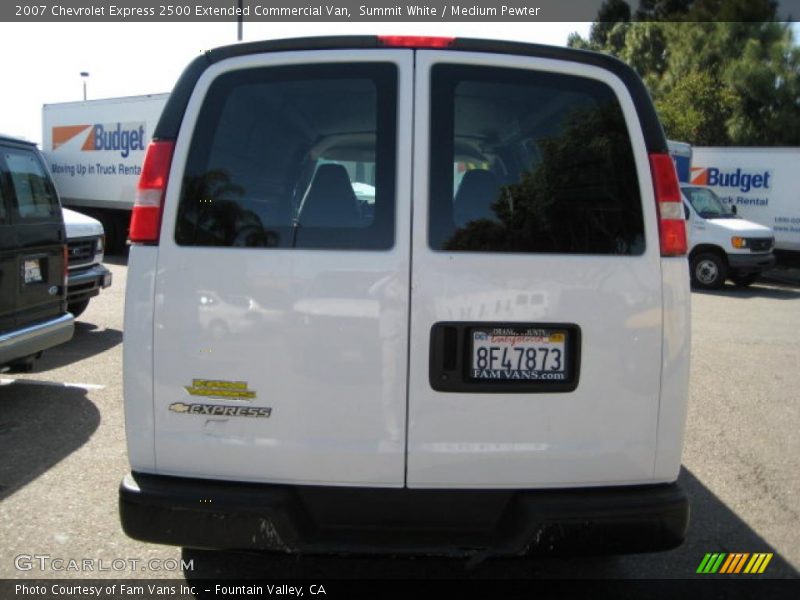 Summit White / Medium Pewter 2007 Chevrolet Express 2500 Extended Commercial Van