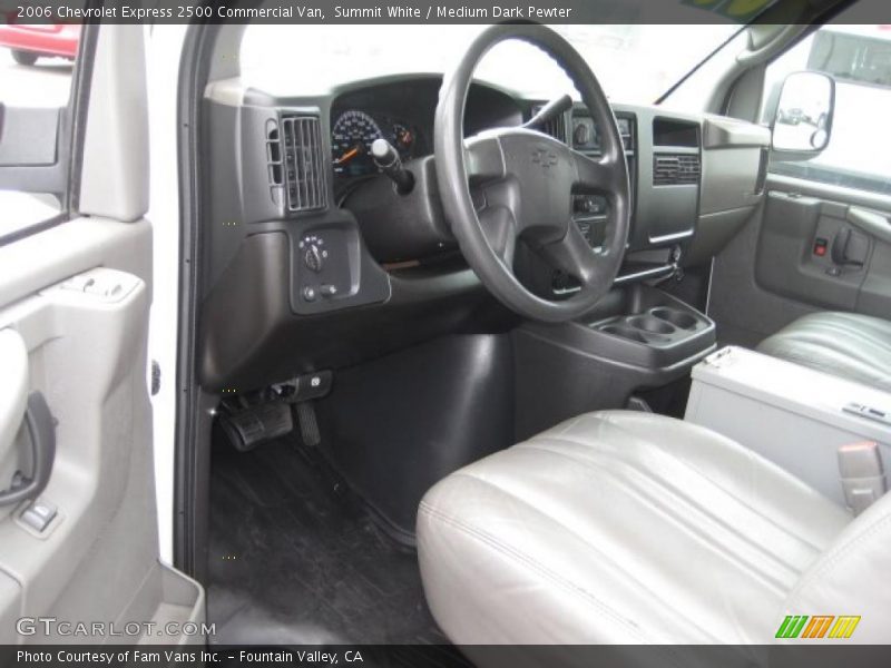 Summit White / Medium Dark Pewter 2006 Chevrolet Express 2500 Commercial Van