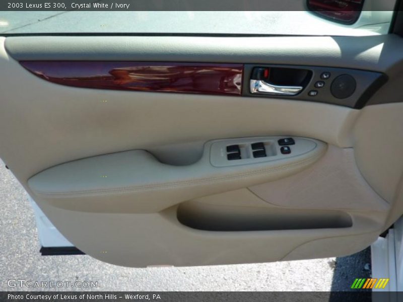 Crystal White / Ivory 2003 Lexus ES 300