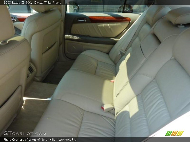 Crystal White / Ivory 2003 Lexus GS 300