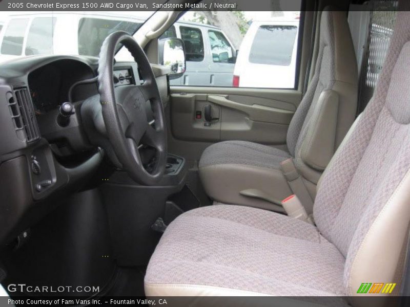 Sandstone Metallic / Neutral 2005 Chevrolet Express 1500 AWD Cargo Van