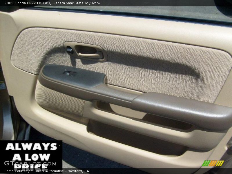 Sahara Sand Metallic / Ivory 2005 Honda CR-V LX 4WD