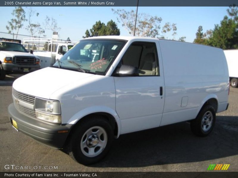 Summit White / Medium Gray 2005 Chevrolet Astro Cargo Van