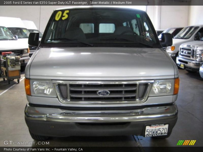 Silver Metallic / Medium Flint 2005 Ford E Series Van E350 Super Duty XLT Passenger