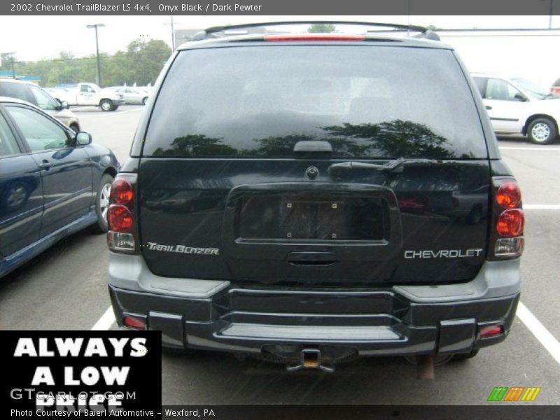 Onyx Black / Dark Pewter 2002 Chevrolet TrailBlazer LS 4x4