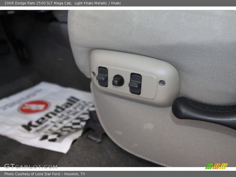 Light Khaki Metallic / Khaki 2006 Dodge Ram 2500 SLT Mega Cab