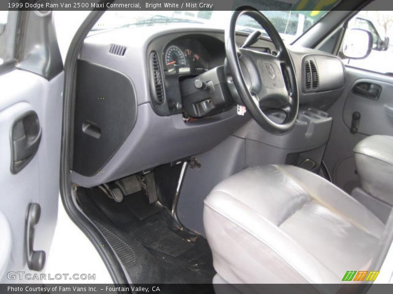 Bright White / Mist Gray 1999 Dodge Ram Van 2500 Maxi Commercial