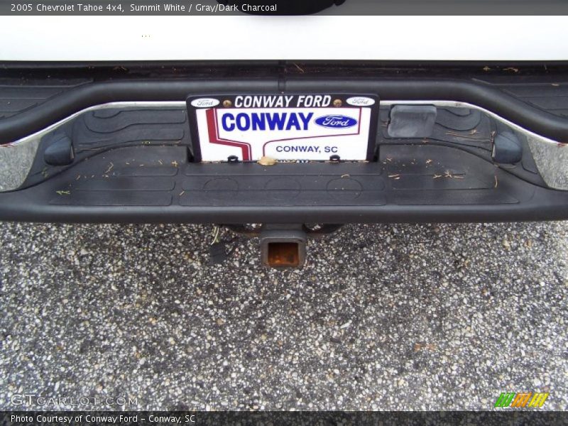 Summit White / Gray/Dark Charcoal 2005 Chevrolet Tahoe 4x4