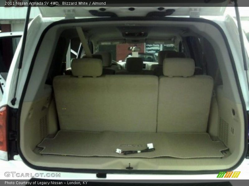 Blizzard White / Almond 2011 Nissan Armada SV 4WD