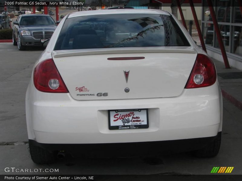 Ivory White / Ebony 2006 Pontiac G6 Sedan