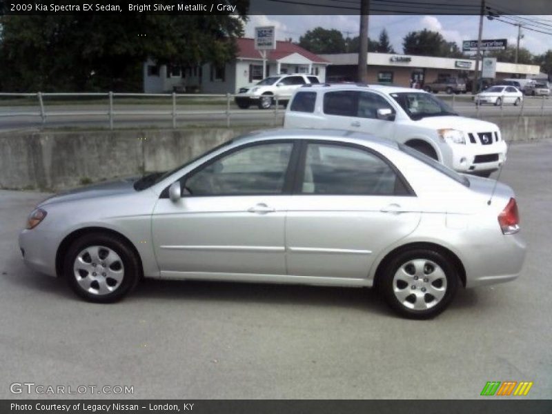 Bright Silver Metallic / Gray 2009 Kia Spectra EX Sedan