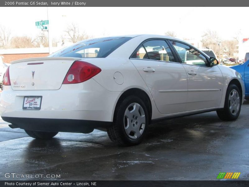 Ivory White / Ebony 2006 Pontiac G6 Sedan