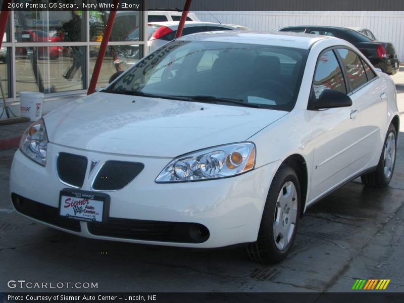 Ivory White / Ebony 2006 Pontiac G6 Sedan