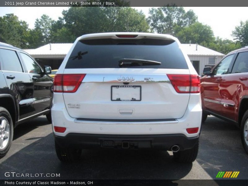 Stone White / Black 2011 Jeep Grand Cherokee Limited 4x4