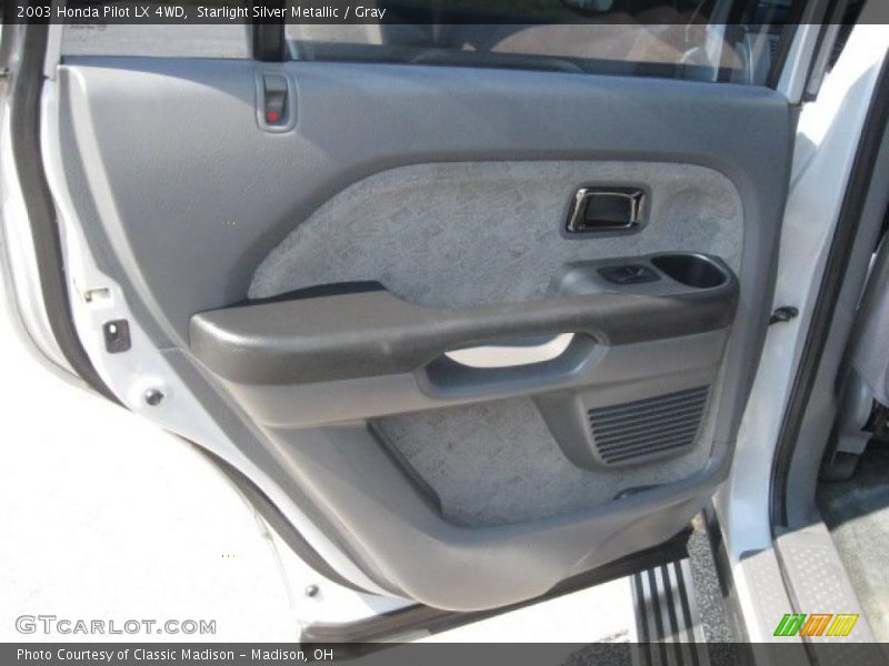 Starlight Silver Metallic / Gray 2003 Honda Pilot LX 4WD