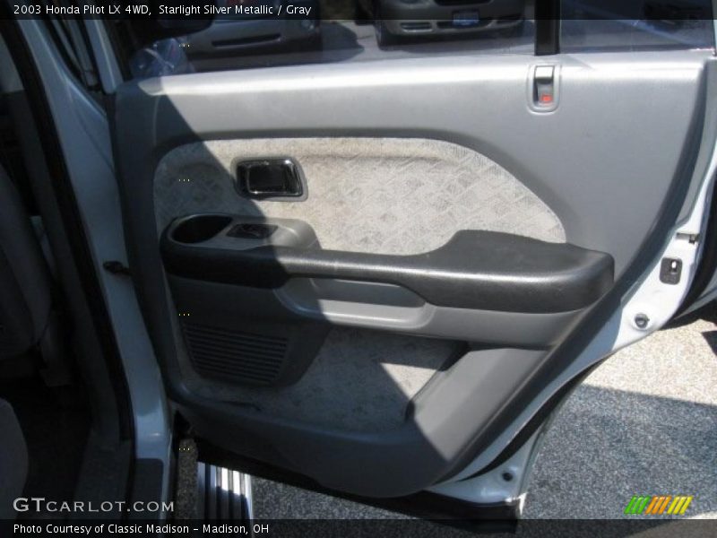 Starlight Silver Metallic / Gray 2003 Honda Pilot LX 4WD