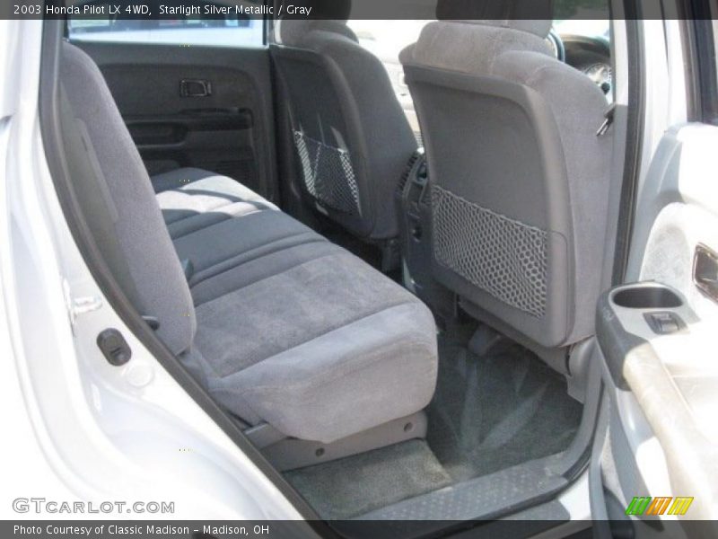 Starlight Silver Metallic / Gray 2003 Honda Pilot LX 4WD