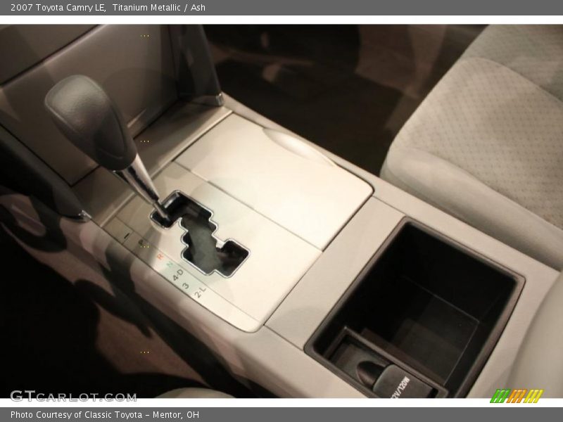Titanium Metallic / Ash 2007 Toyota Camry LE