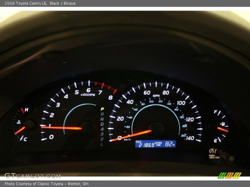 Black / Bisque 2009 Toyota Camry LE