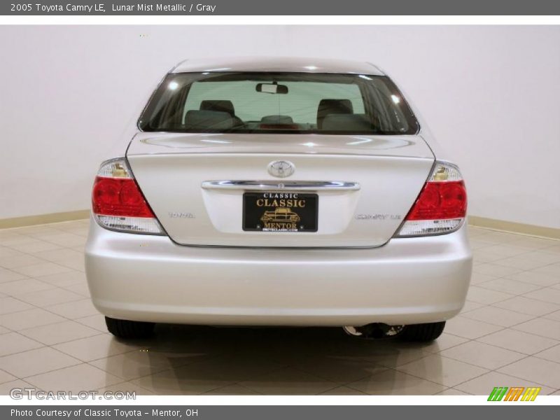 Lunar Mist Metallic / Gray 2005 Toyota Camry LE
