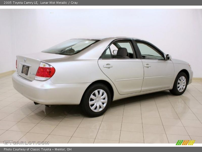 Lunar Mist Metallic / Gray 2005 Toyota Camry LE