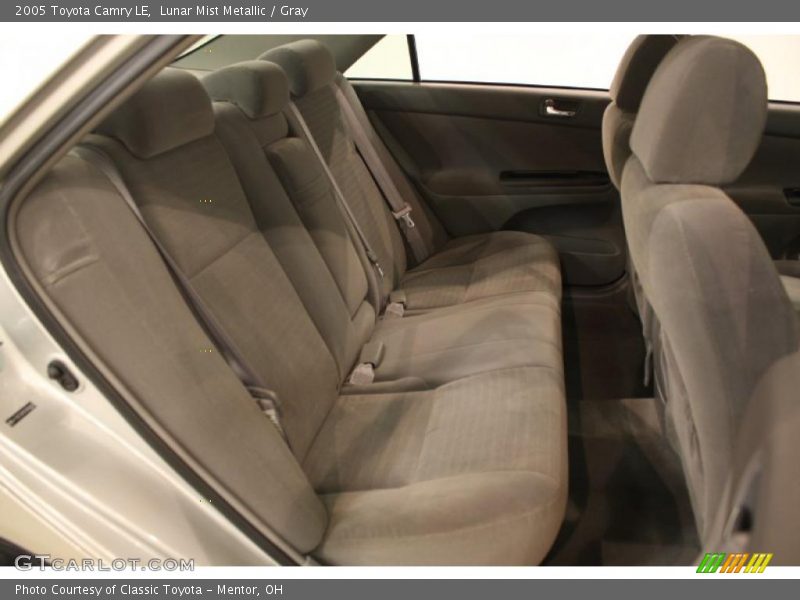 Lunar Mist Metallic / Gray 2005 Toyota Camry LE