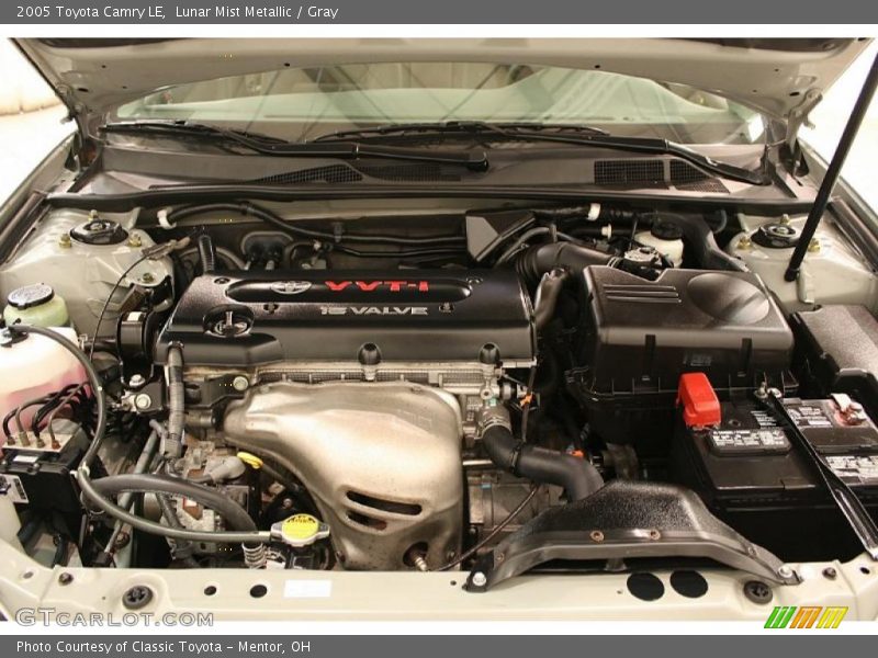 Lunar Mist Metallic / Gray 2005 Toyota Camry LE