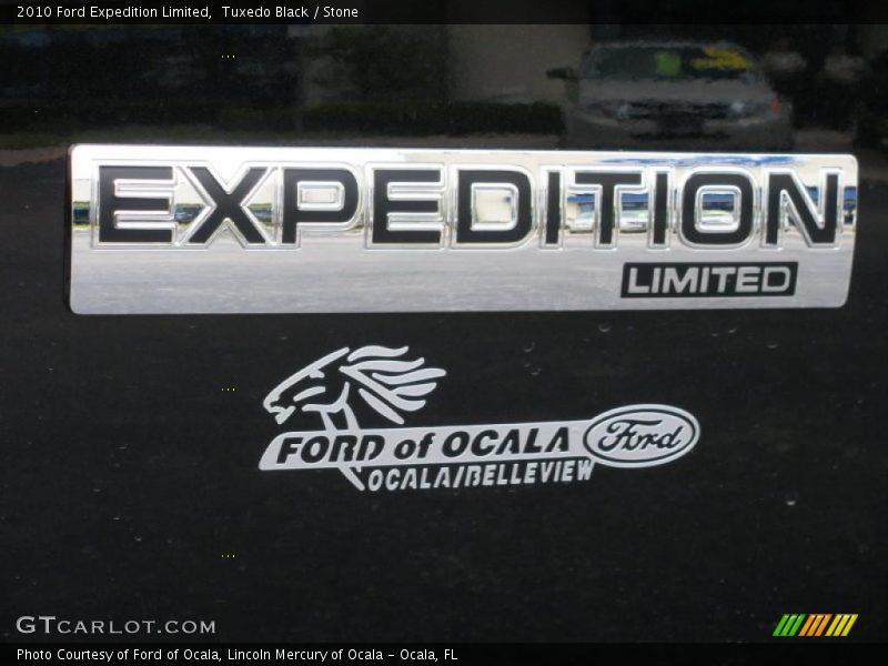 Tuxedo Black / Stone 2010 Ford Expedition Limited