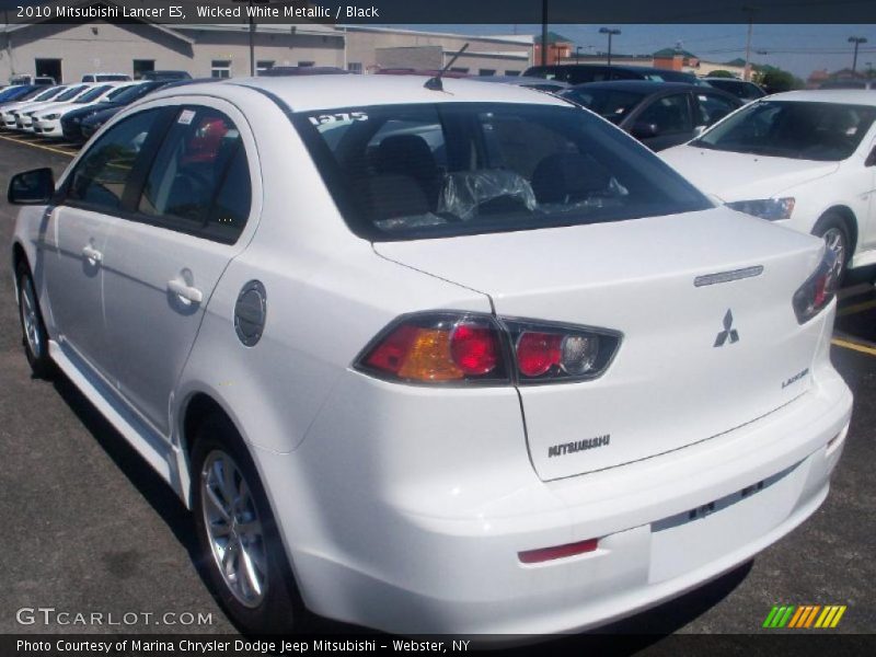 Wicked White Metallic / Black 2010 Mitsubishi Lancer ES