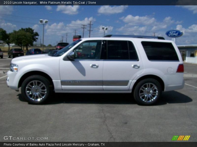 White Platinum Metallic Tri-Coat / Stone 2010 Lincoln Navigator