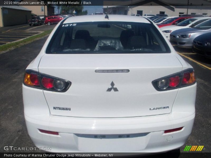 Wicked White Metallic / Black 2010 Mitsubishi Lancer ES