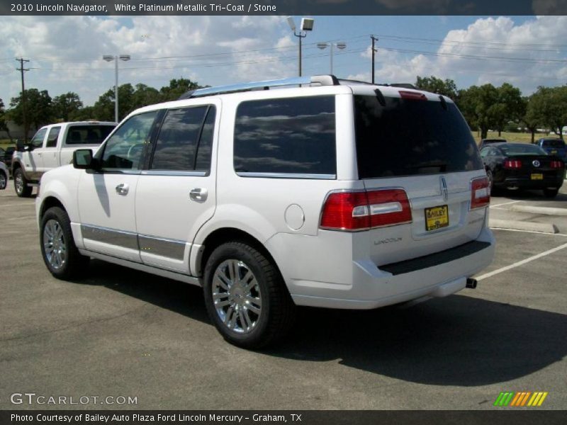 White Platinum Metallic Tri-Coat / Stone 2010 Lincoln Navigator