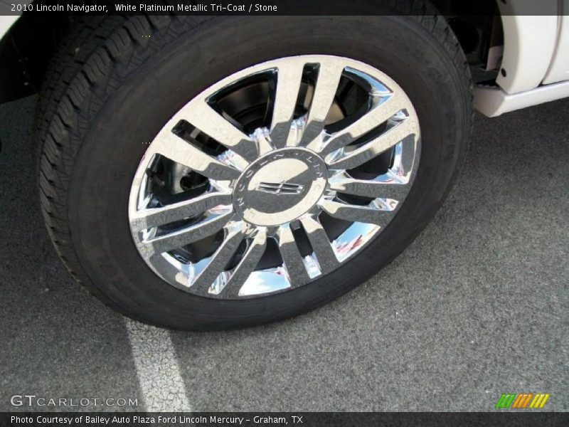 White Platinum Metallic Tri-Coat / Stone 2010 Lincoln Navigator